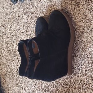EUC Sofft Wedge Boots